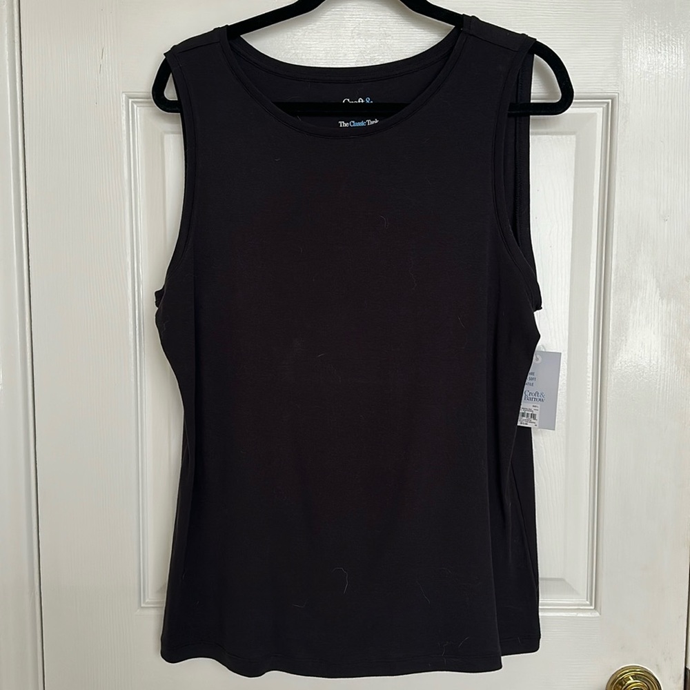 NWT Women’s size L black tank top Croft & Barrow